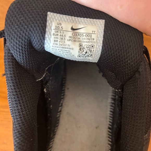 Air Max 95 Triple Black - Picture 6 of 6